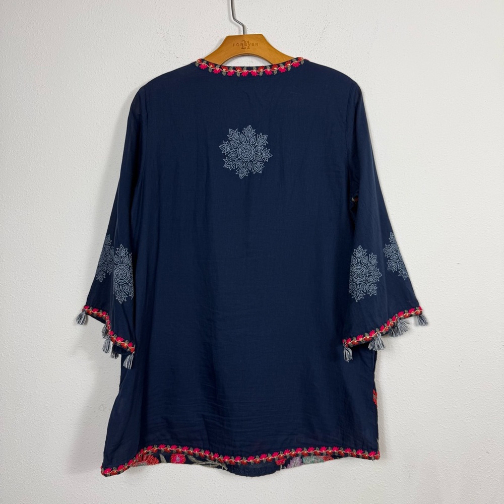 Soft Surroundings Embroidered Bohemian Paraiso Tunic Top Floral Navy Sz Small - Picture 8 of 8